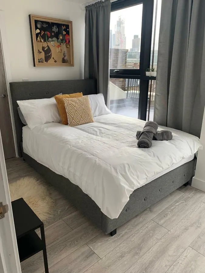 Brick Lane Living Quarters Apartment London 0*,