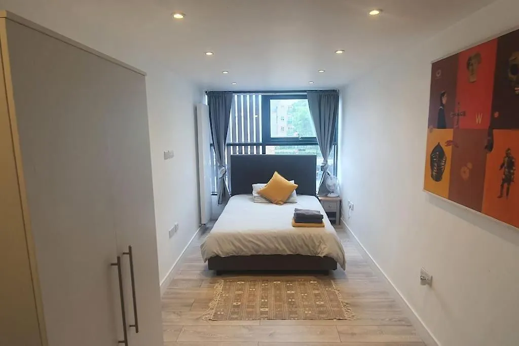 Brick Lane Living Quarters Apartment London